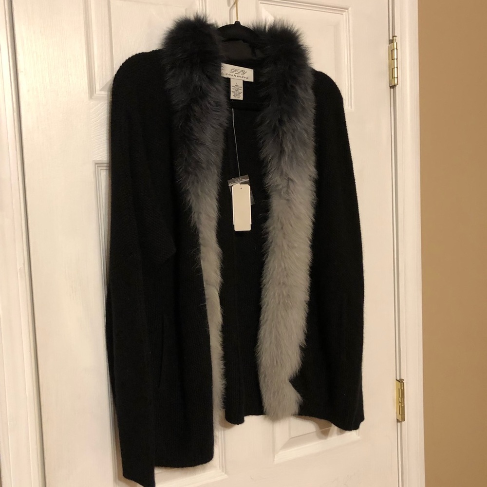 Cashmere Cardi w/ detachable Fox Fur collar
